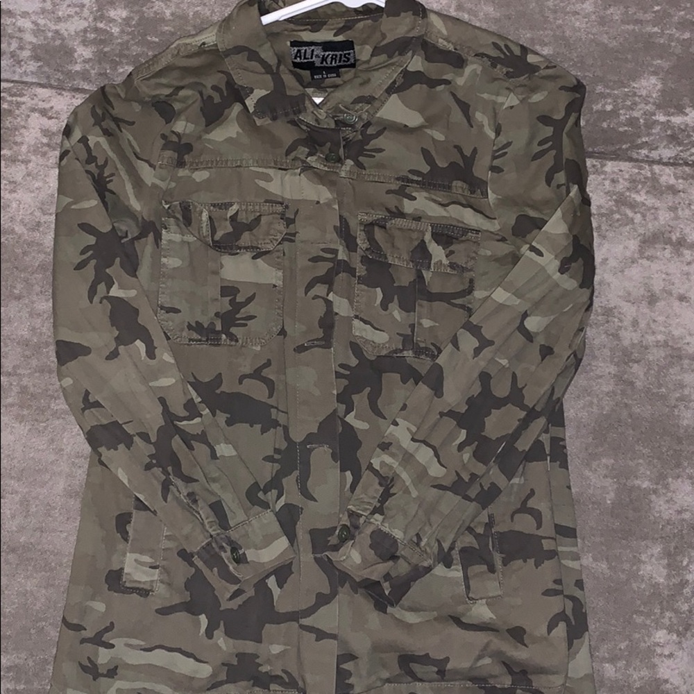 Army fatigue jacket